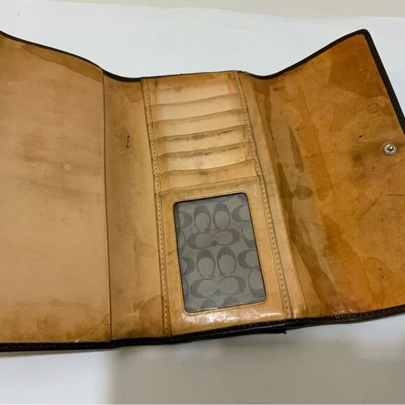Coach Soho Vintage Trifold 7.5 X 4 Tan Interior Western Flair LeatherY2K Wallet - Picture 4 of 6